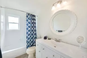 1000 E Sunnyslope Rd, Petaluma, CA 94952 - Photo 22