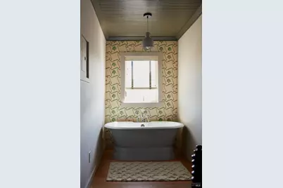 18565 Highway 1, Marshall, CA 94940 - Photo 12