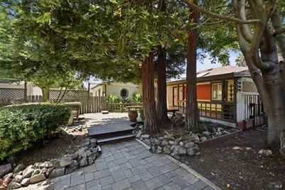 2006 Montgomery Drive, Santa Rosa, CA 95405 - Photo 20