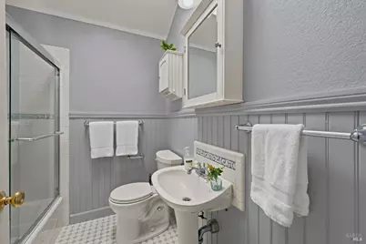 2006 Montgomery Drive, Santa Rosa, CA 95405 - Photo 14