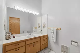 46801 Iversen Dr, Gualala, CA 95445 - Photo 18
