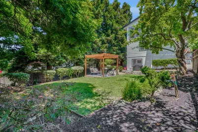 260 Saint Augustine Drive, Benicia, CA 94510 - Photo 36
