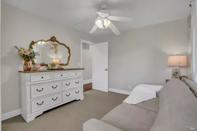 260 Saint Augustine Drive, Benicia, CA 94510 - Photo 16