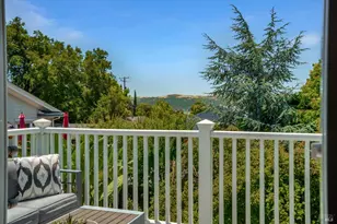 260 St Augustine Dr, Benicia, CA 94510 - Photo 32