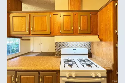 25799 Madrone Drive, Willits, CA 95490 - Photo 36