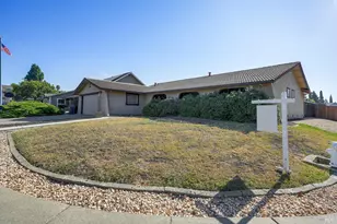 2132 Trinidad Pl, Fairfield, CA 94534 - Photo 2