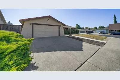 2132 Trinidad Place, Fairfield, CA 94534 - Photo 1