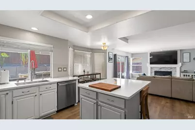 178 Silver Eagle Way, Vacaville, CA 95688 - Photo 18