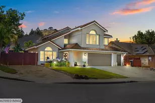 178 Silver Eagle Way, Vacaville, CA 95688 - Photo 2