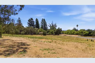 4570 Petaluma Hill Road, Santa Rosa, CA 95404 - Photo 2