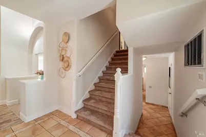 1721 Newburgh Court, Fairfield, CA 94534 - Photo 4