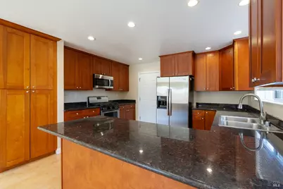 4558 Flores Avenue, Rohnert Park, CA 94928 - Photo 2
