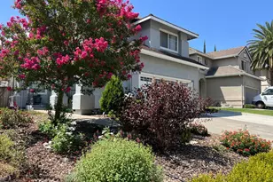 406 Rolling Oak Dr, Vacaville, CA 95688 - Photo 2