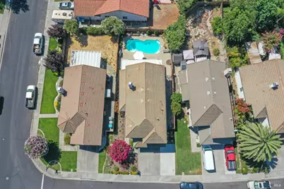 406 Rolling Oak Drive, Vacaville, CA 95688 - Photo 6