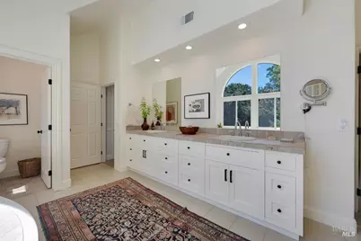 5519 Dry Creek Road, Healdsburg, CA 95448 - Photo 20
