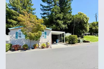 2 Bluejay Drive, Santa Rosa, CA 95409 - Photo 2