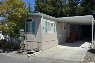 2 Bluejay Dr, Santa Rosa, CA 95409 - Photo 4