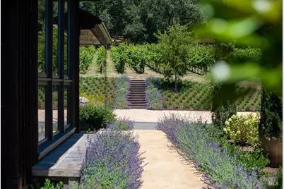 10533 Westside Road, Healdsburg, CA 95448 - Photo 2