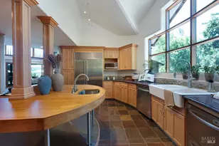 10533 Westside Rd, Healdsburg, CA 95448 - Photo 16