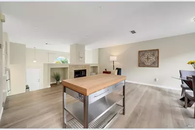 450 E E Street, Benicia, CA 94510 - Photo 12