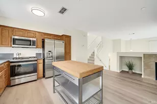 450 E E St, Benicia, CA 94510 - Photo 14