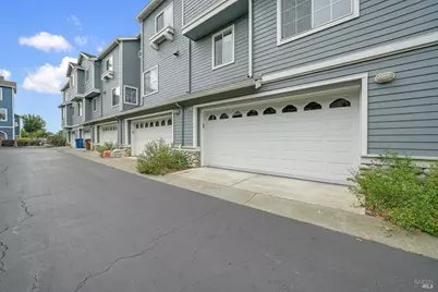 450 E E Street, Benicia, CA 94510 - Photo 34