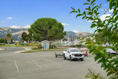 450 E E Street, Benicia, CA 94510 - Photo 36