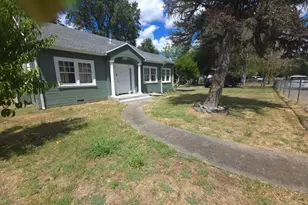 422 1st St, Upper Lake, CA 95485 - Photo 2