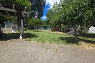 422 1st St, Upper Lake, CA 95485 - Photo 4