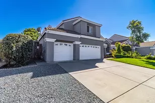 724 Bundoran Way, Vacaville, CA 95688 - Photo 2