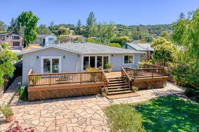649 Peach Street, Novato, CA 94945 - Photo 4