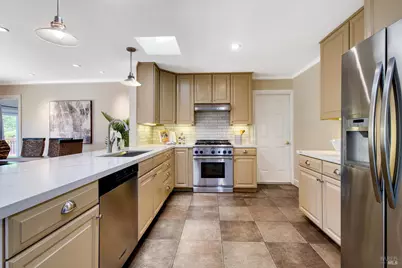 649 Peach Street, Novato, CA 94945 - Photo 8