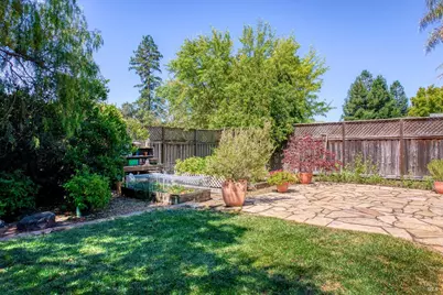 649 Peach Street, Novato, CA 94945 - Photo 24