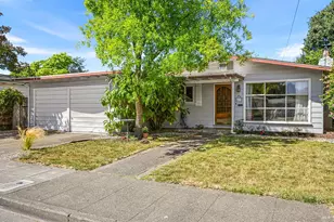613 Ashbury Ave, Santa Rosa, CA 95404 - Photo 1