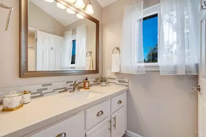 2291 Vista Del Sol Court, Santa Rosa, CA 95401 - Photo 4