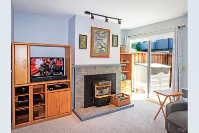 655 Racquet Club Circle, Rohnert Park, CA 94928 - Photo 2