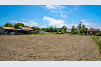 4898 Bodega Avenue, Petaluma, CA 94952 - Photo 40