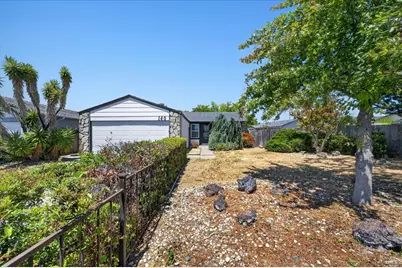 140 Martel Court, Vallejo, CA 94589 - Photo 4