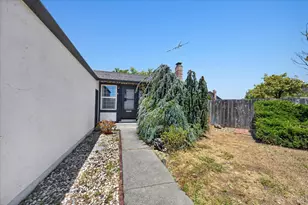 140 Martel Ct, Vallejo, CA 94589 - Photo 6