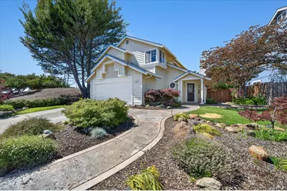 136 Crownpointe Drive, Vallejo, CA 94591 - Photo 1