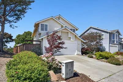 136 Crowpointe Drive, Vallejo, CA 94591 - Photo 4