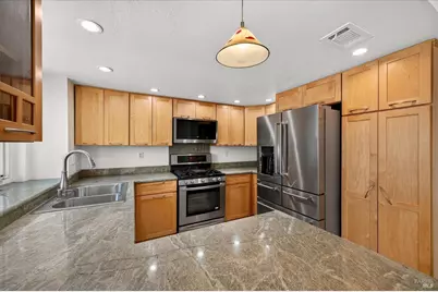 136 Crowpointe Drive, Vallejo, CA 94591 - Photo 14