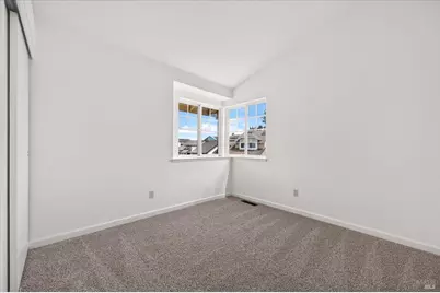 136 Crowpointe Drive, Vallejo, CA 94591 - Photo 24