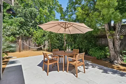 22 Hyannis Cove, San Rafael, CA 94901 - Photo 32