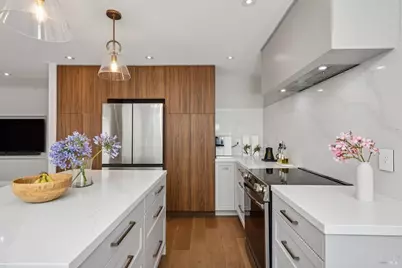 22 Hyannis Cove, San Rafael, CA 94901 - Photo 12