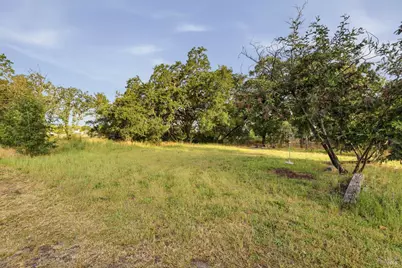 10117 Old Redwood Highway, Windsor, CA 95492 - Photo 16
