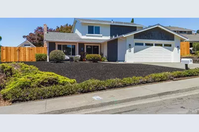 329 Larkin Court, Benicia, CA 94510 - Photo 2