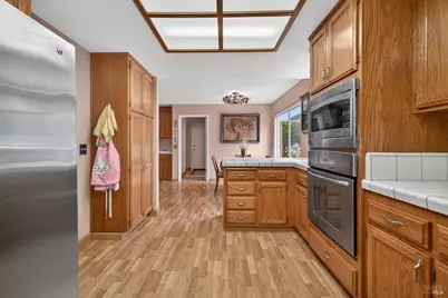 5992 Stone Bridge Road, Santa Rosa, CA 95409 - Photo 12