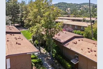 136 Surrey Lane, San Rafael, CA 94903 - Photo 28