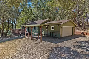 2947 Primrose Dr, Willits, CA 95490 - Photo 2